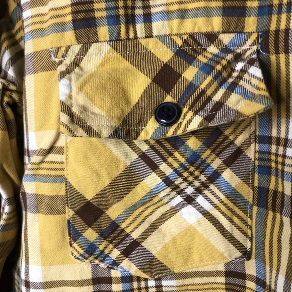 Ladies flannel shirt - Picture 3 of 12